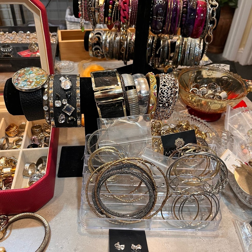 Jewelry/ Accessory Mix and Match Bundle - Picture 7 of 11